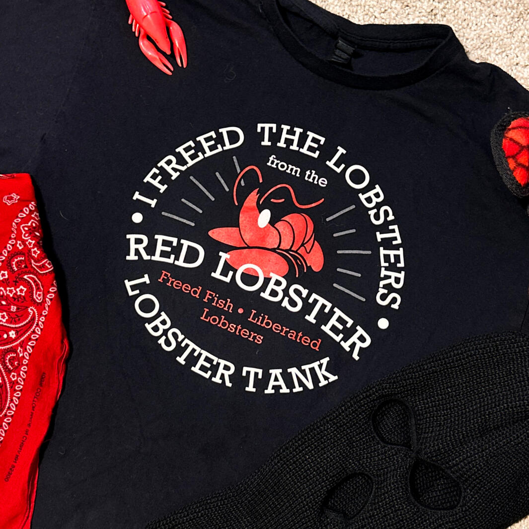 Red Lobster Tshirt